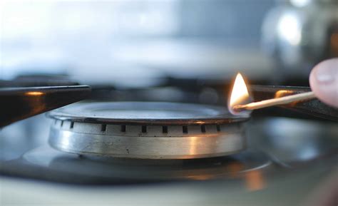 gas stove with a pilot light